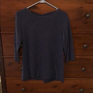 3/4 sleeve shirt